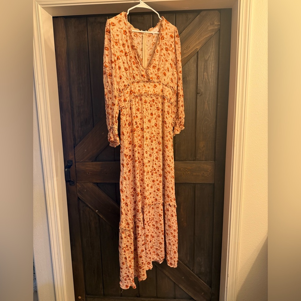 Pink Lily Long Sleeve Floral Dress in Pink and White